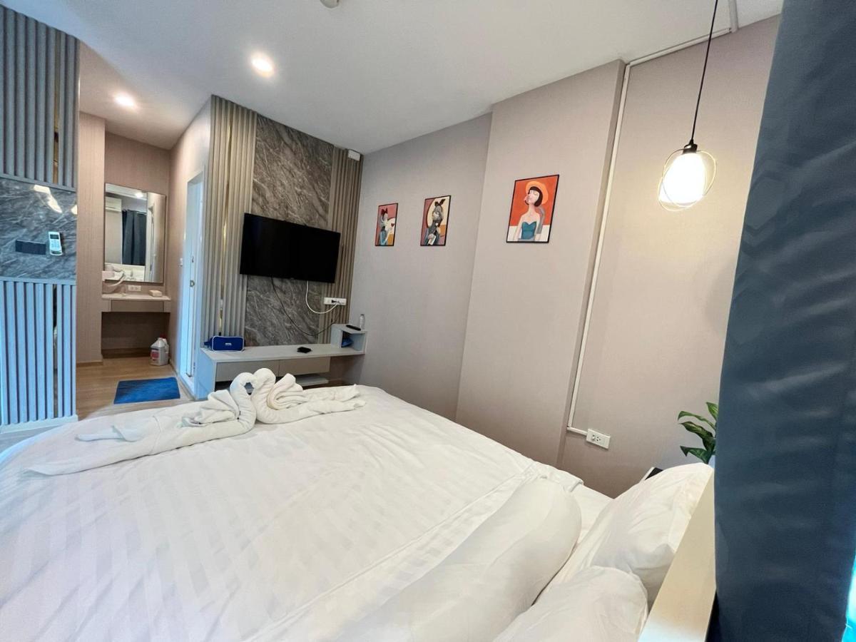 Apartment Zcape1 Boat Avenue Phuket