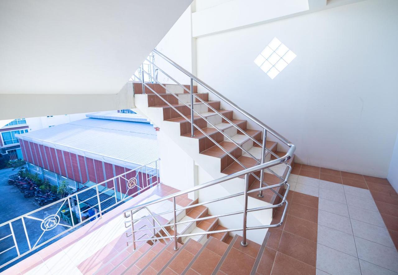 G House