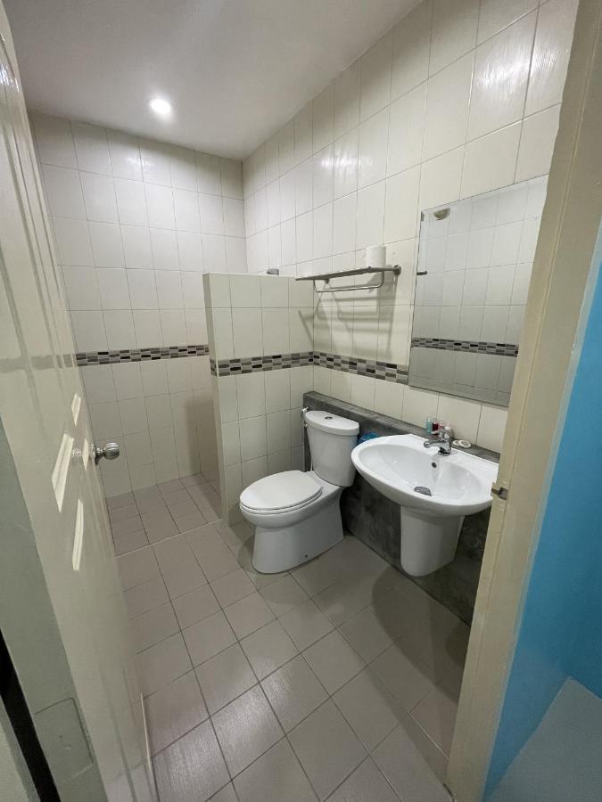 Hotel Gazstation Pantai Kata