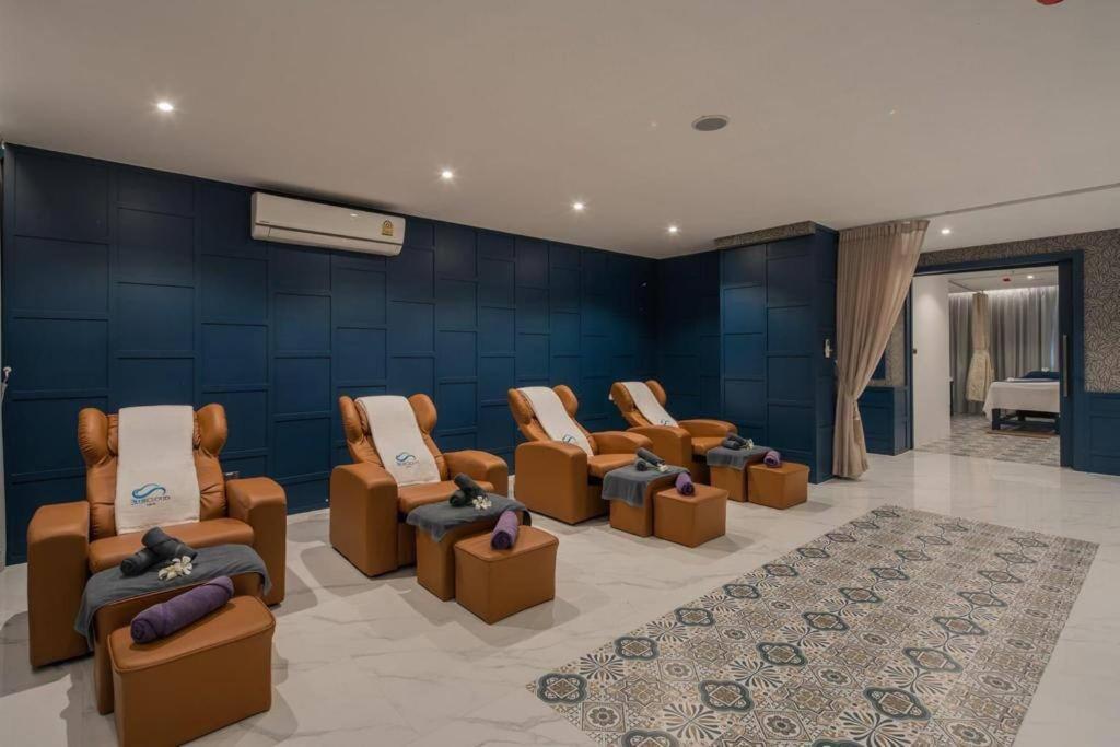 Luxury With 5 Stars Facilities Mountain View Apartment Kamala Beach