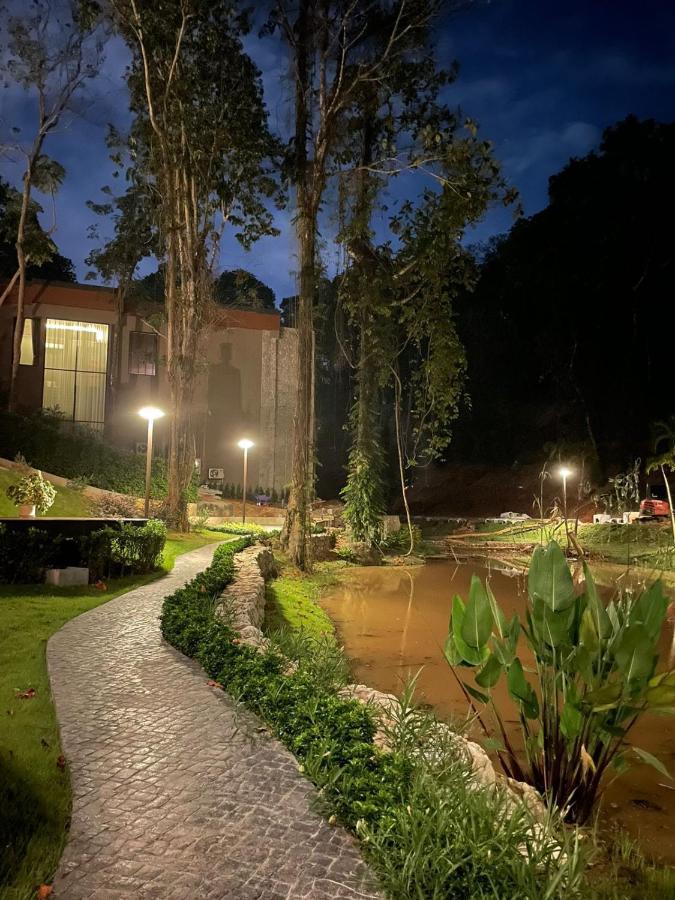 Villa Menara Bang Tao *