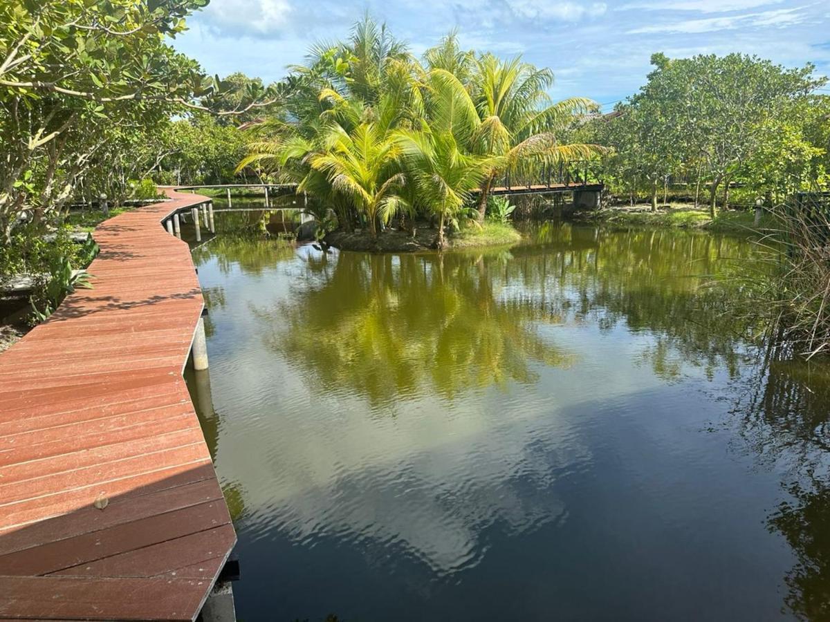 Chalet The Beatles Lagoon Chalong