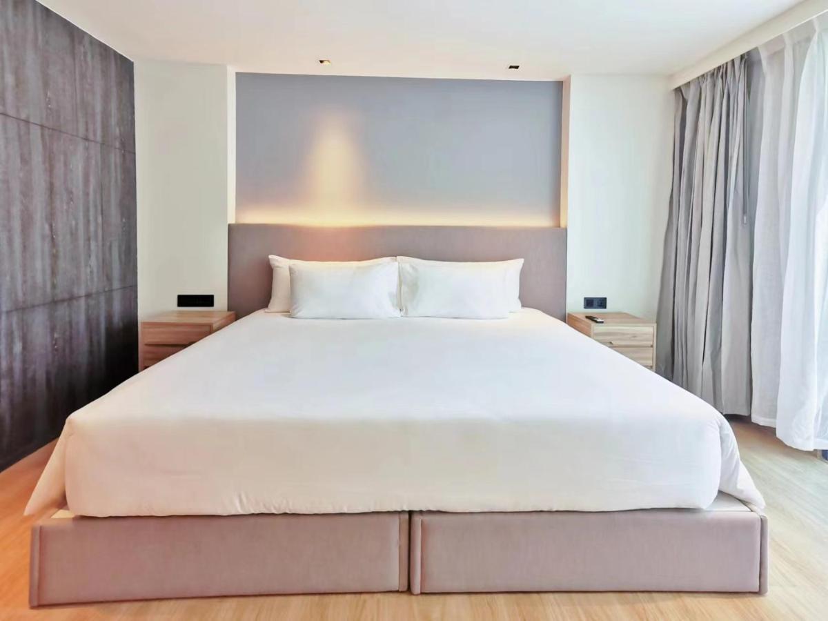 Water Park 200m Nai King Bedroom Aparthotel