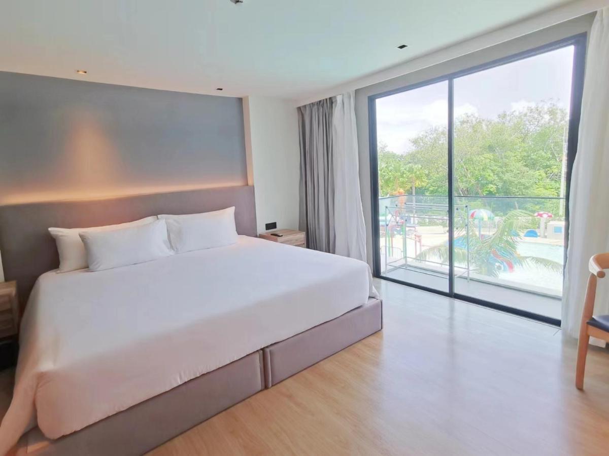 Water Park 200m Nai King Bedroom