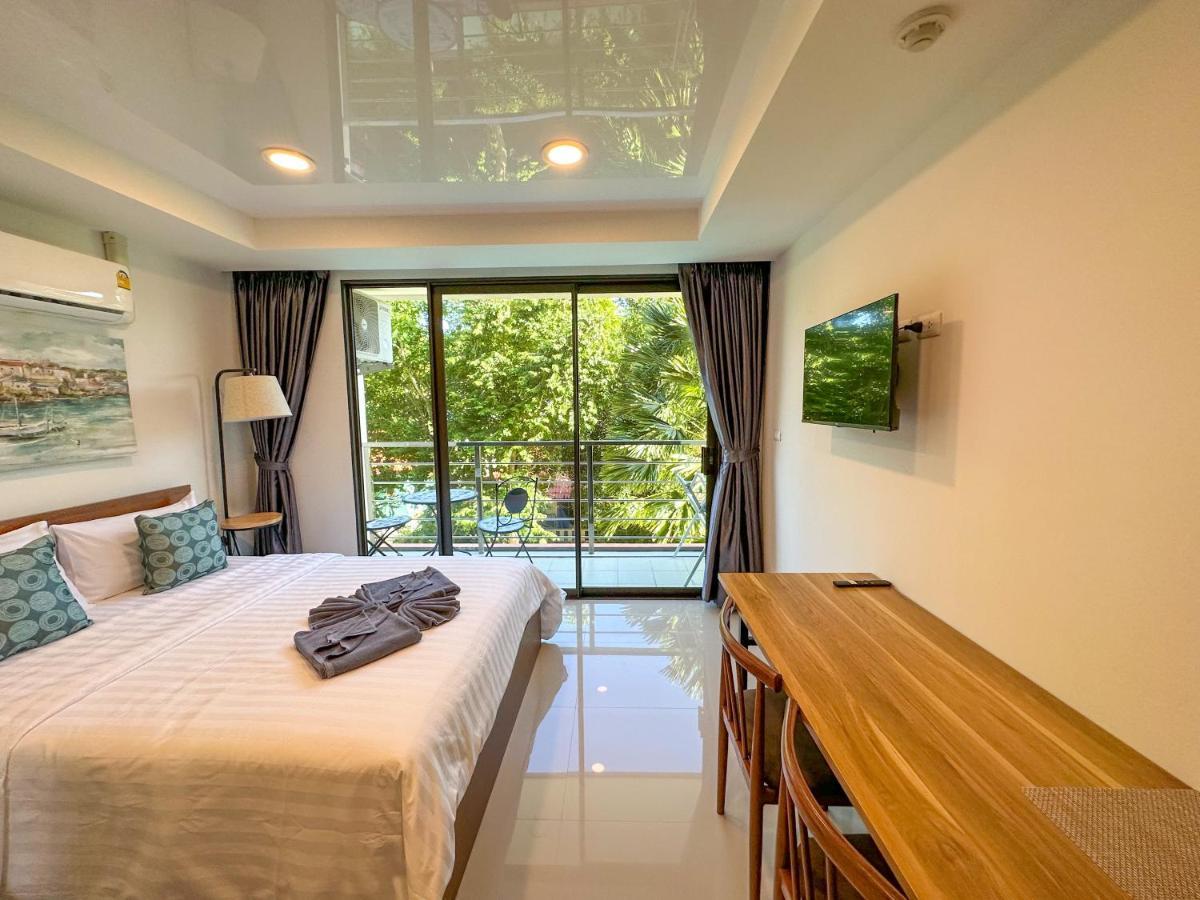 Apartment With Pool View Rbc 319 By Ibg
