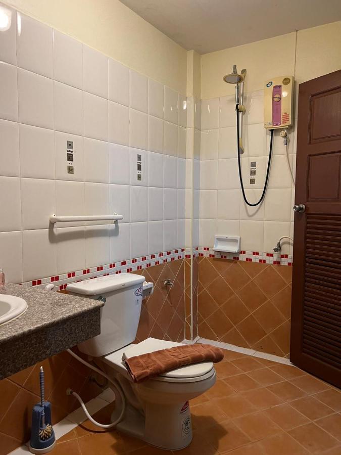 Apartment Hideaway House *