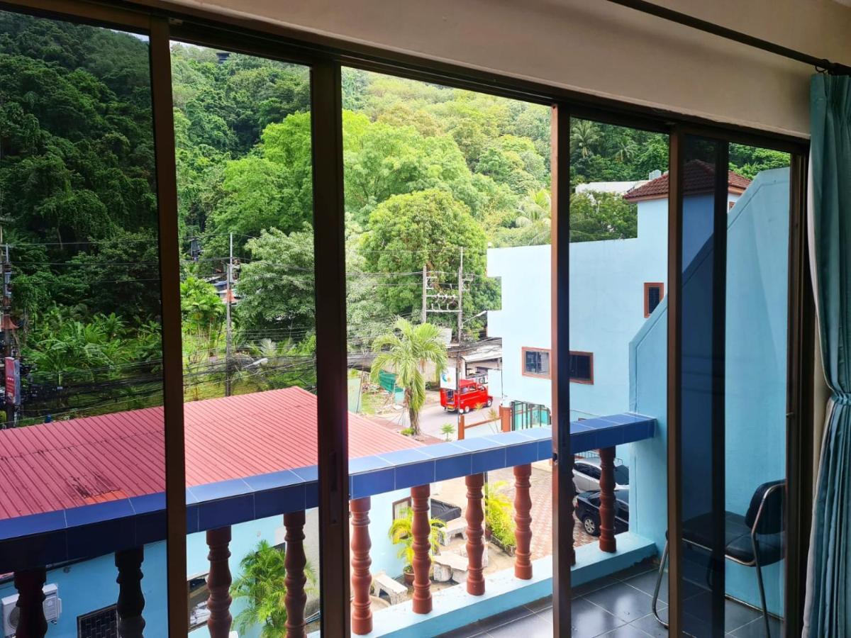 Cozy Nanai Hotel Patong