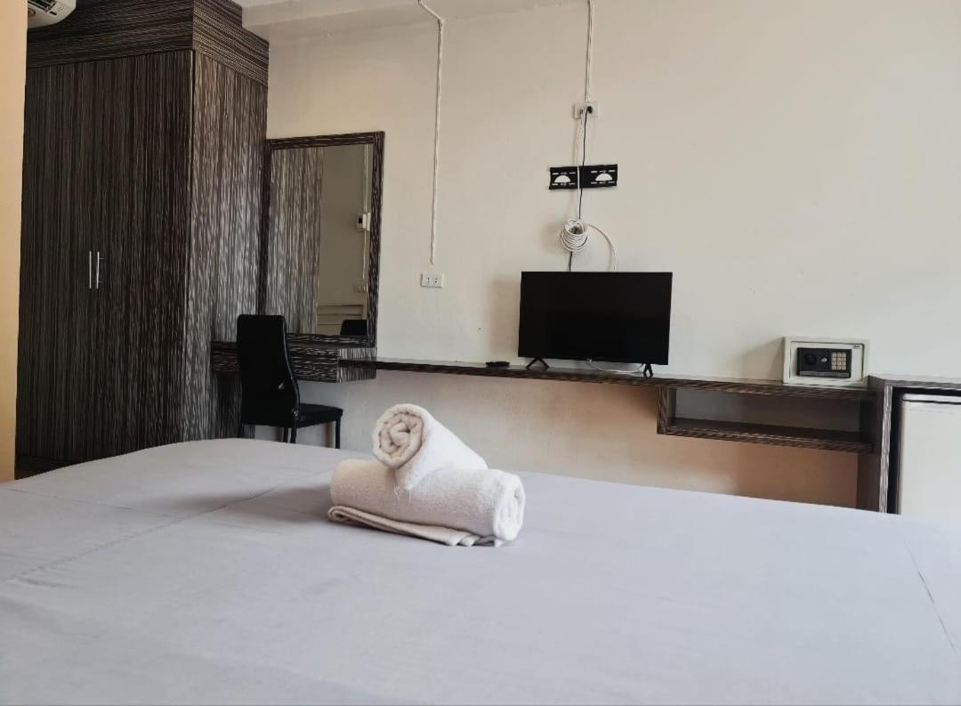 Cozy Nanai Hotel Patong