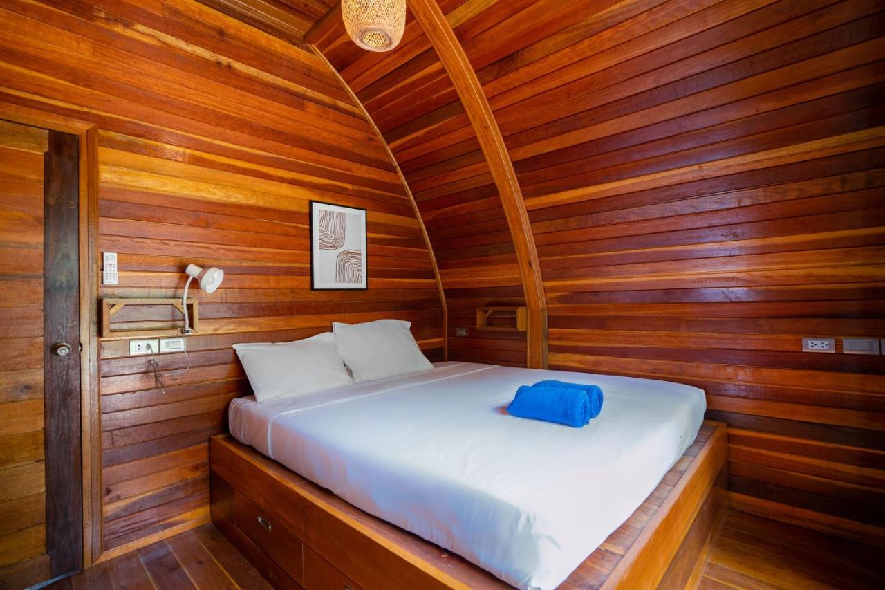 New 3br Chalet-style Pasak Paradise 3, Private Pool, 10min Drive To Laguna Phuket Villa Ban Pak Lak