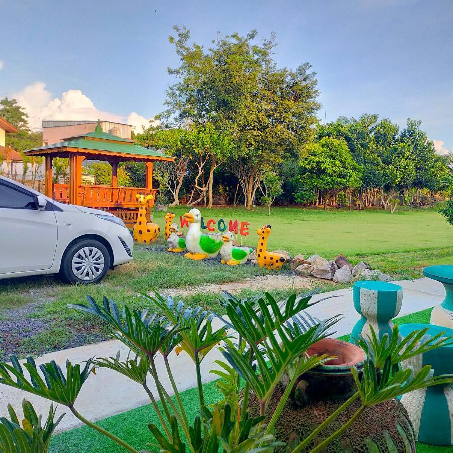 Davy Phuket Vakantieboerderij Ban Riang