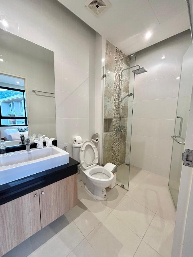 Cozy 2 Bedrooms - The Nai Harn By Ahp Apartment *