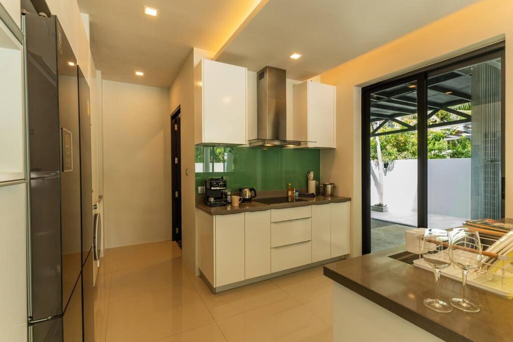 Attractive Seaview 4br Private Pool Ban Saiyuan