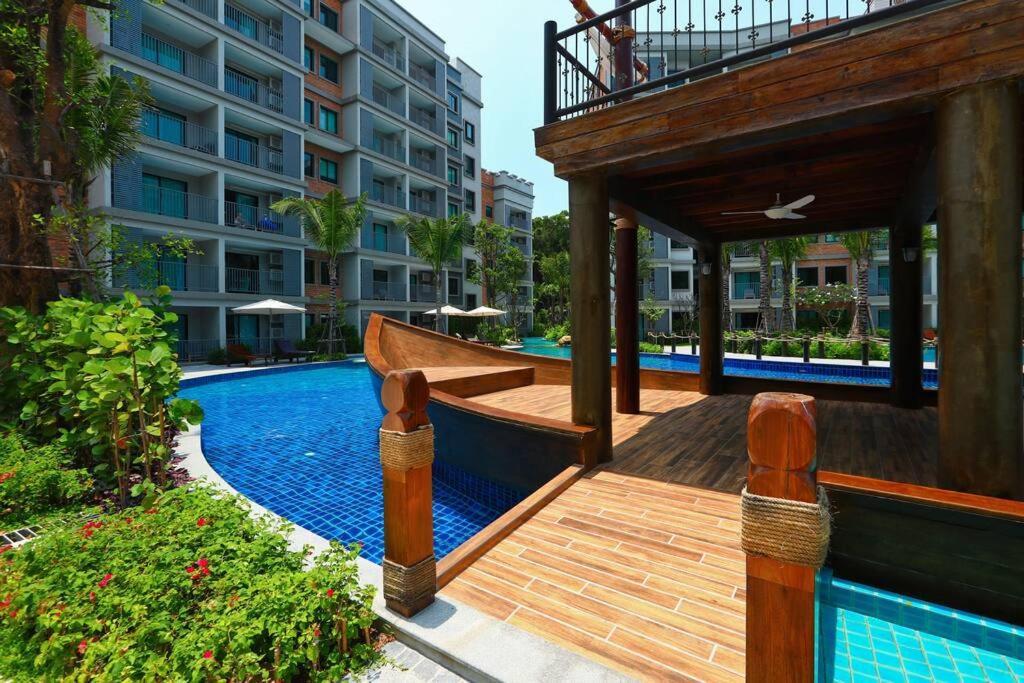 B704 Mountain View In Title * Phuket