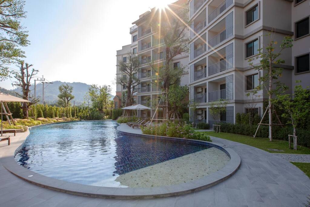 Apartment B704 Mountain View In Title