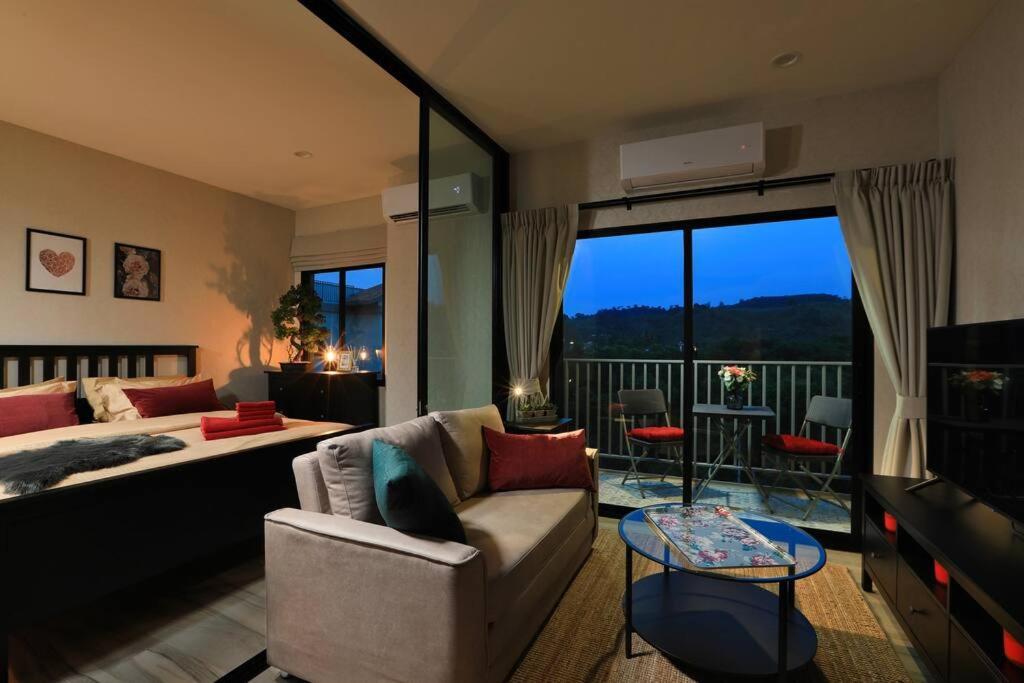 B704 Mountain View In Title Apartment *