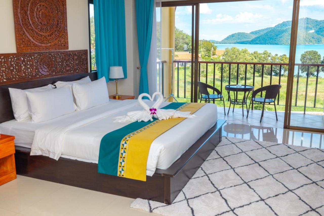 Phuket Kana International Hotel普吉岛卡娜国际酒店 Rawai