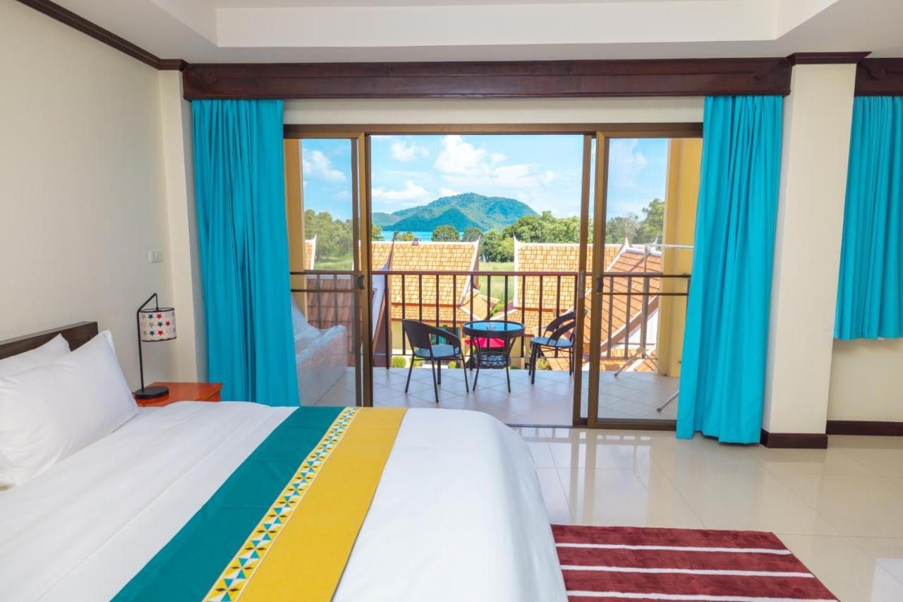 Phuket Kana International Hotel普吉岛卡娜国际酒店 Hotel 4*