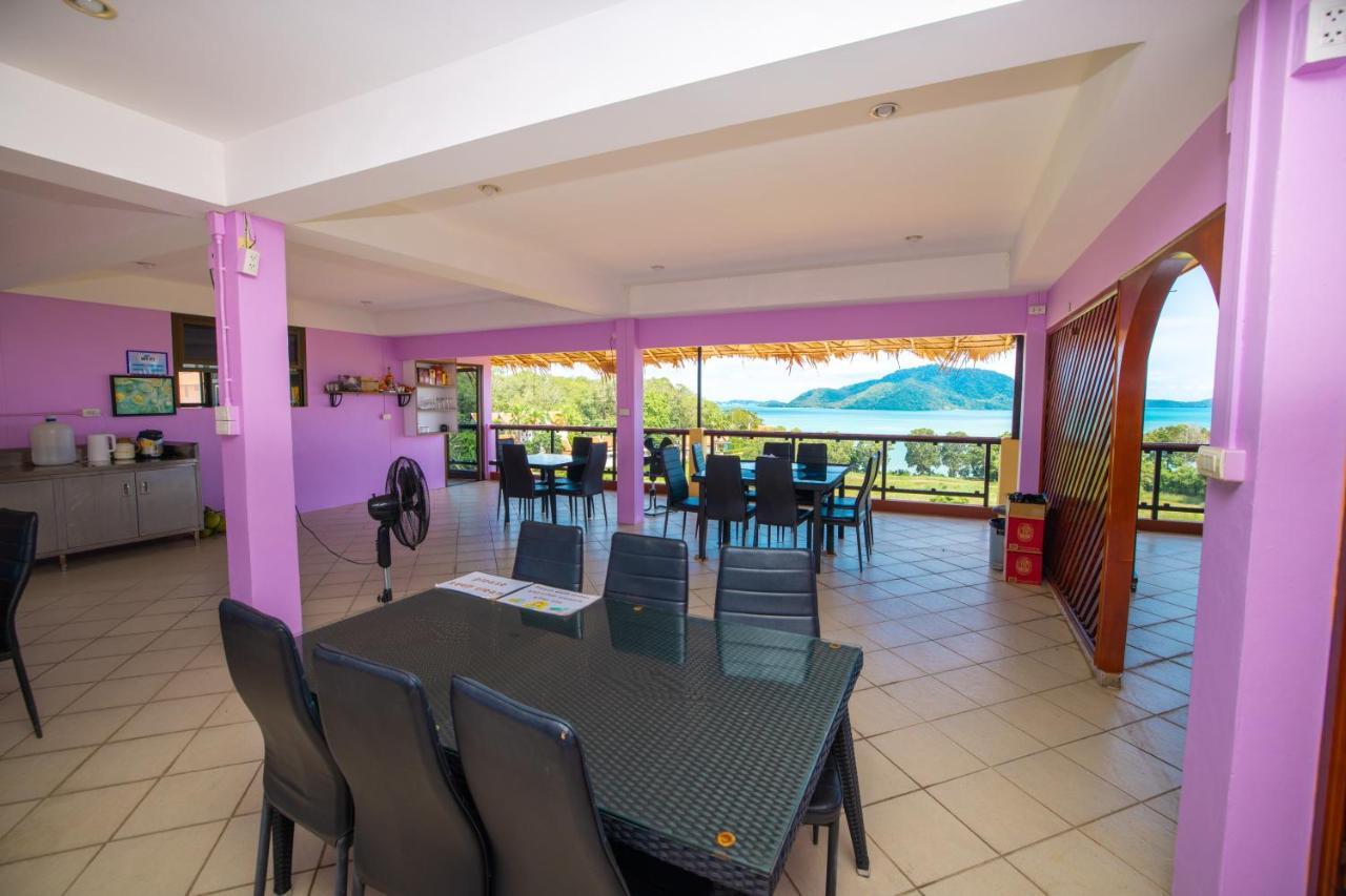 Phuket Kana International Hotel普吉岛卡娜国际酒店 Hotel Rawai