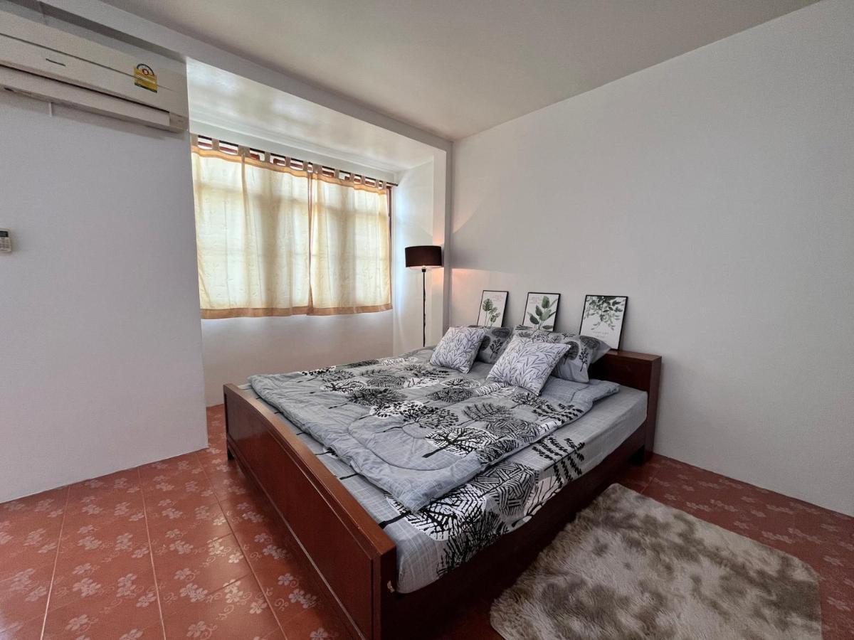 Apartment Genesis Urban Phuket *