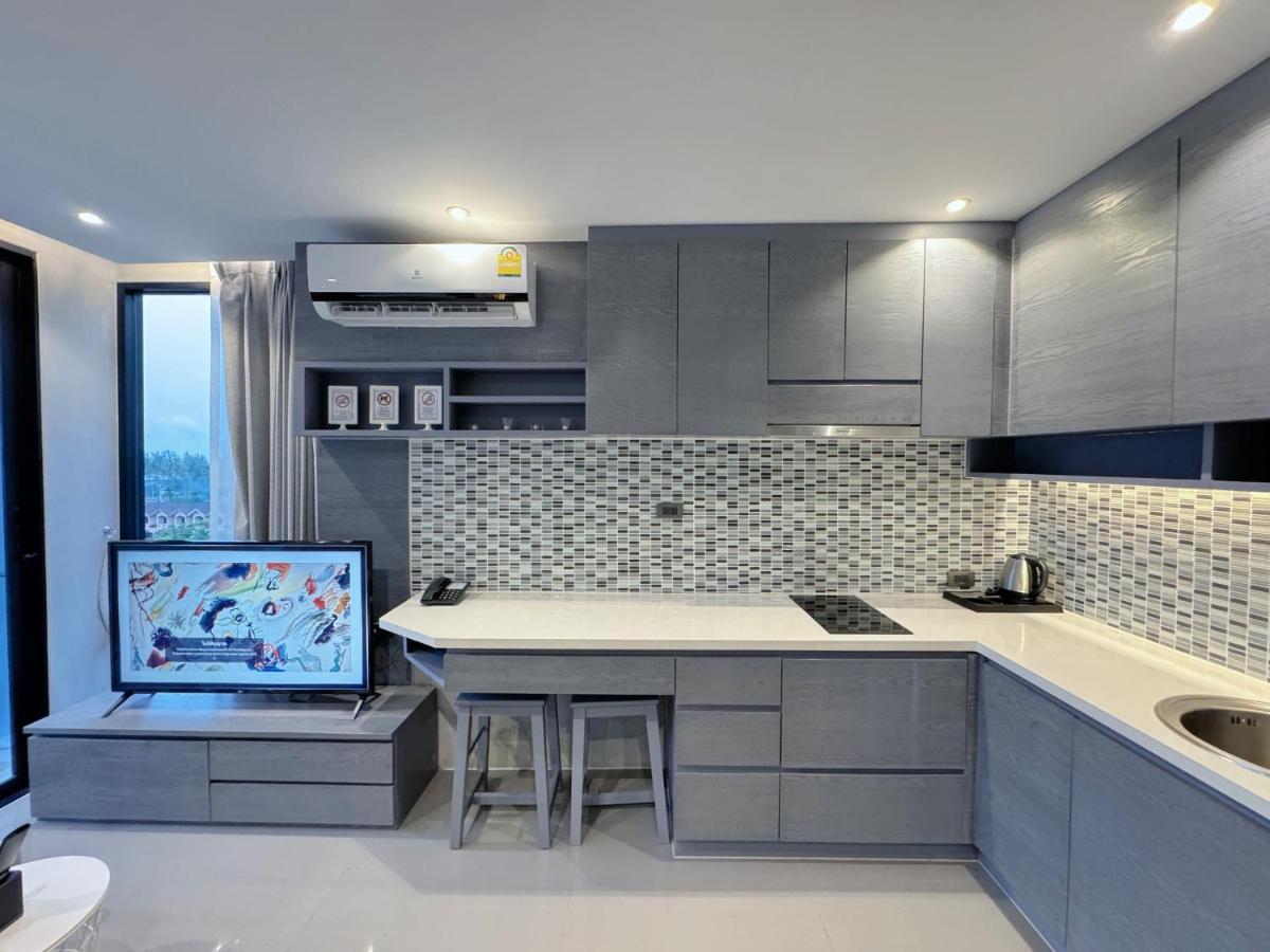 Partial Sea View Apartment
