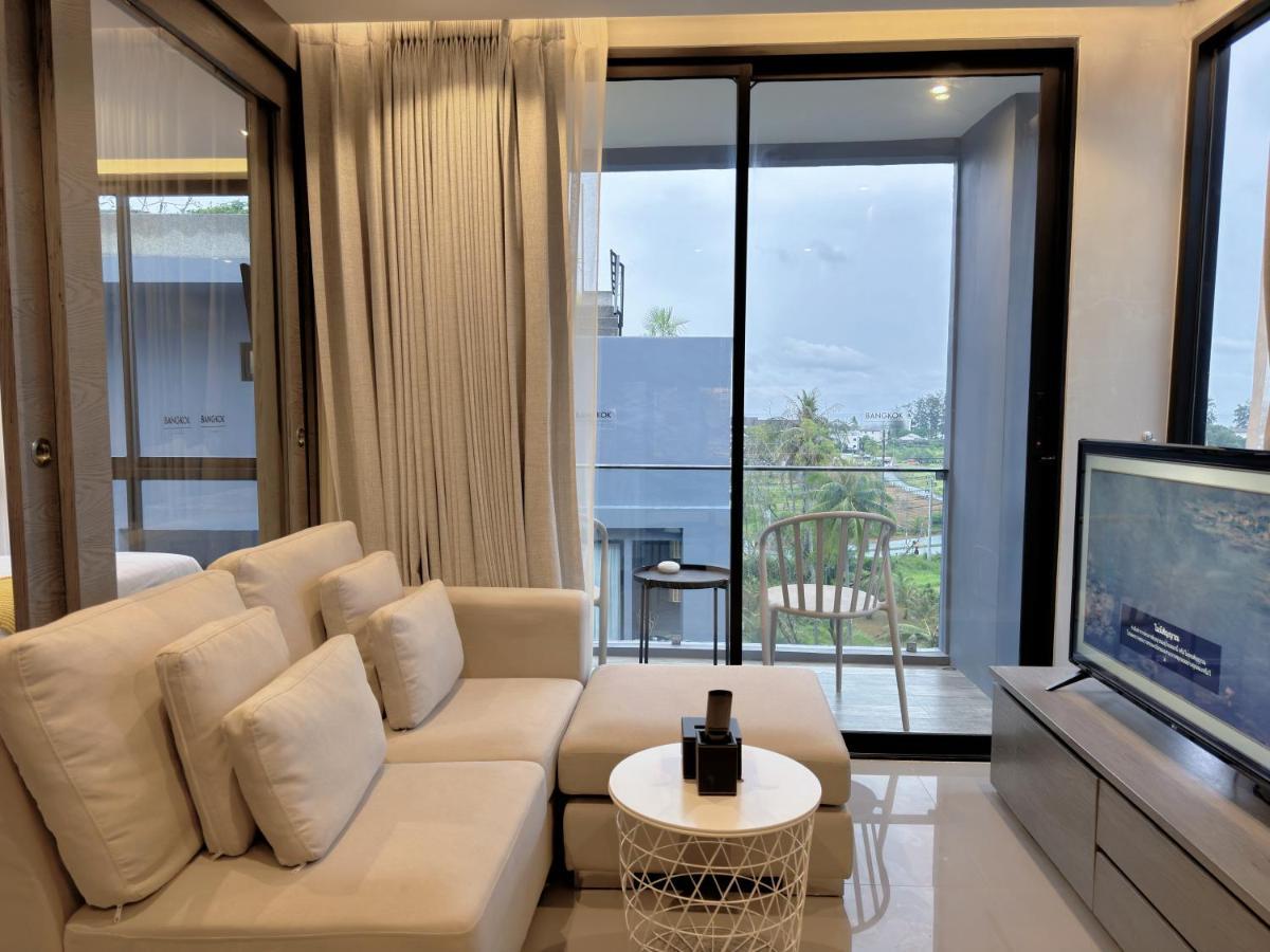 Partial Sea View