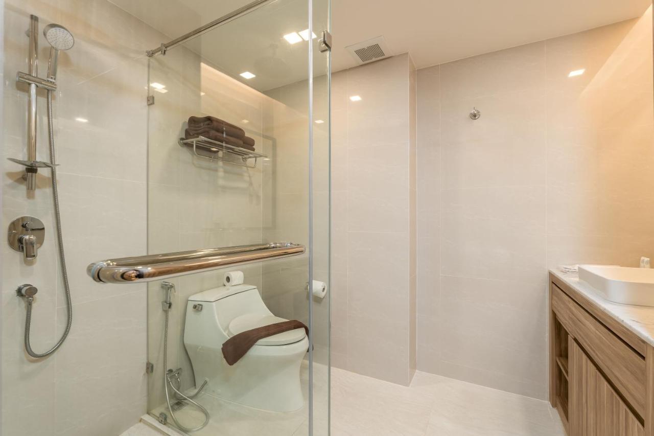 La Beachside S2507 By Ibg Apartment