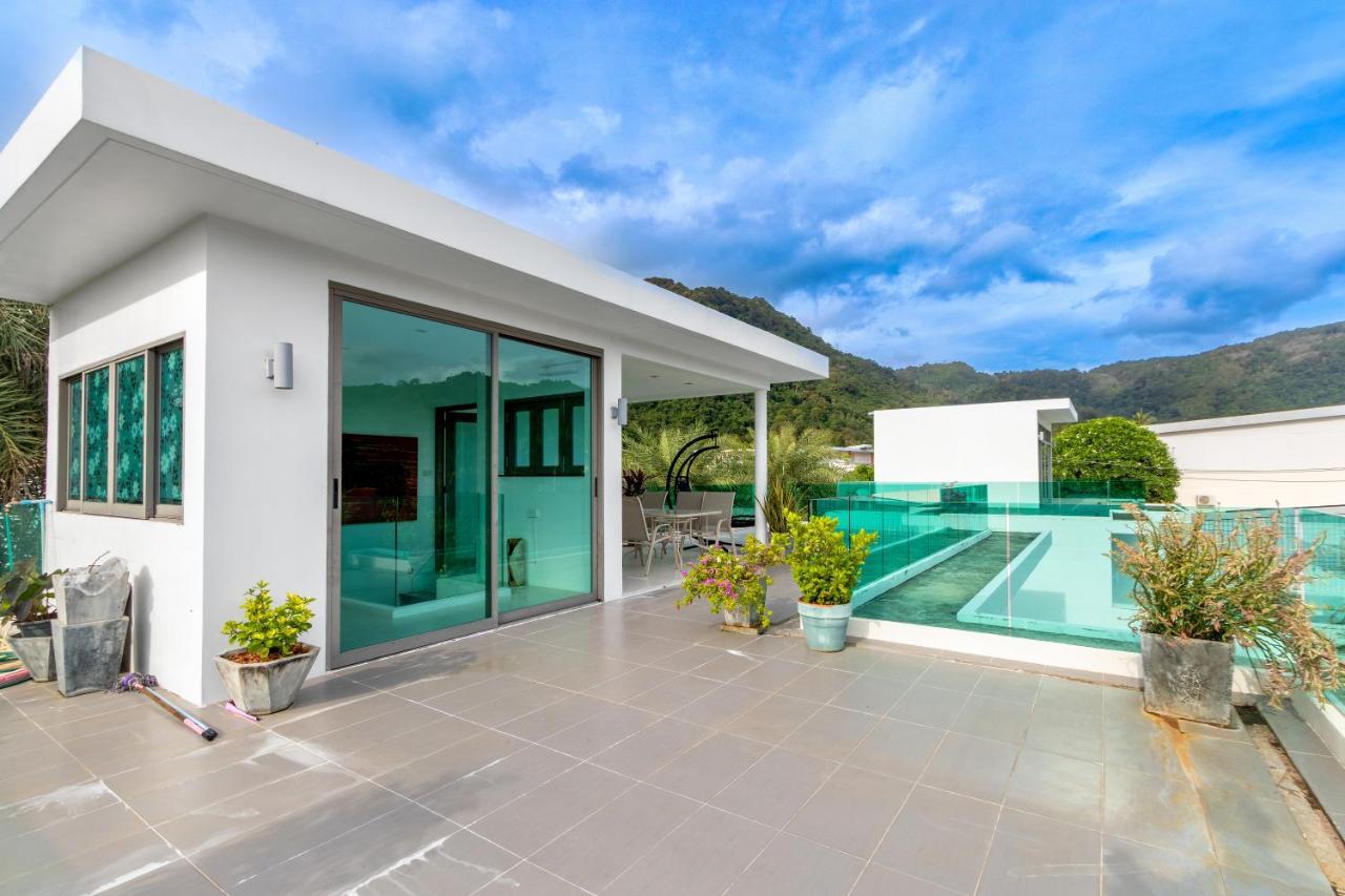 【luxury】private Pool Villa, Perfect For Vacation. Walk 700 Meters To 【with Complete Living Facilities And Convenient Transportation】 *