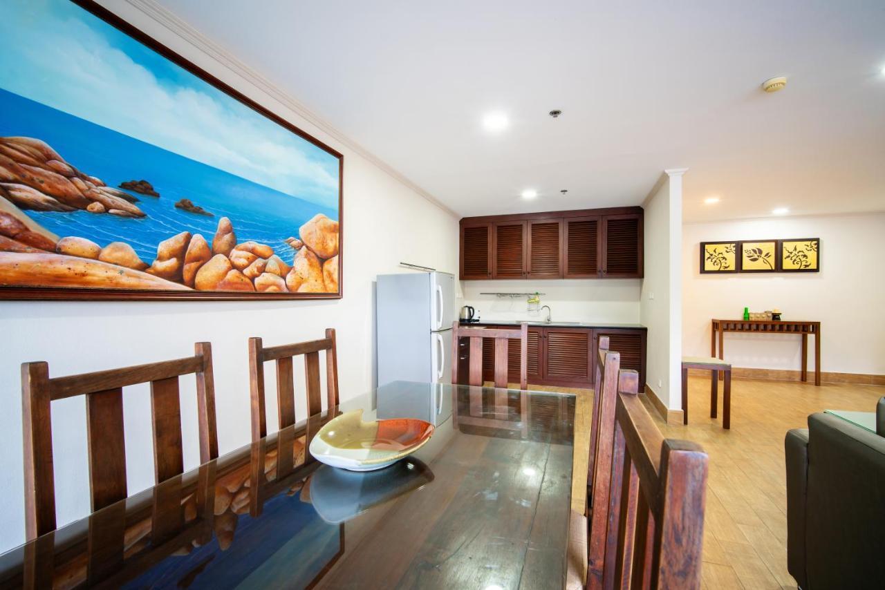 Tower Deluxe Seaview 2br1901