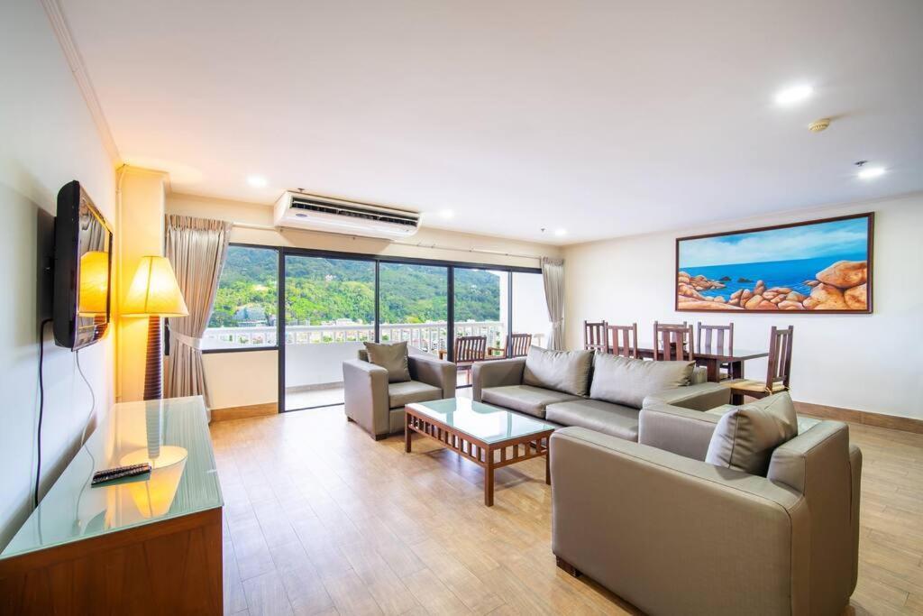 Tower Deluxe Seaview 2br1901 Patong