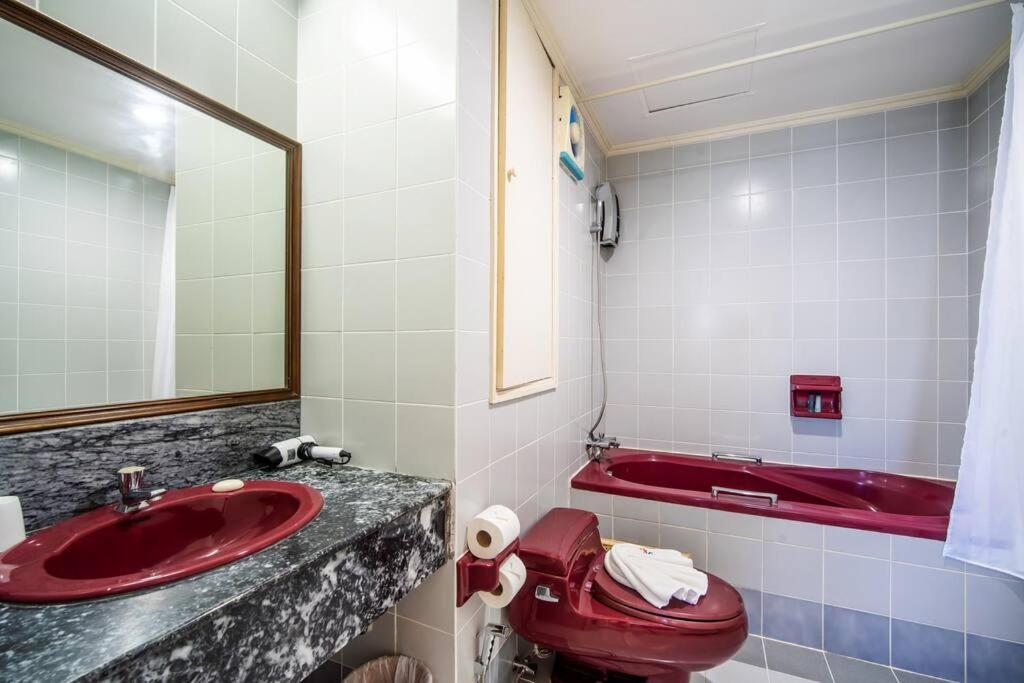 Apartment Tower Superior Seaview 3br- 2301 *