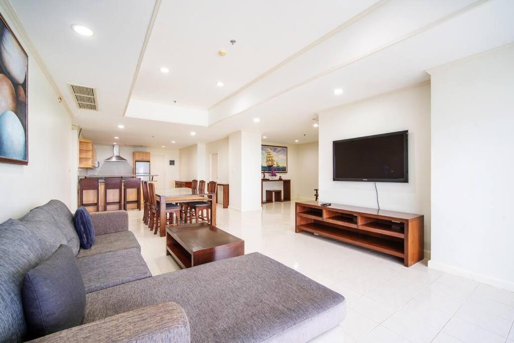 Tower Superior Seaview 3br- 2301 * Patong