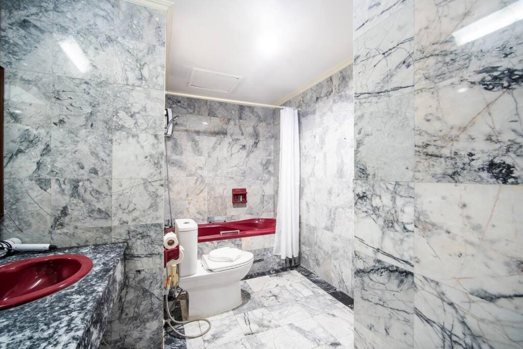 Tower Superior Seaview 3br- 2301 Apartment *