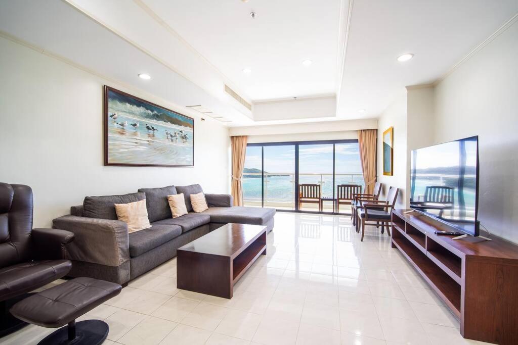 Apartment Tower Superior Seaview 3br- 2302 Patong