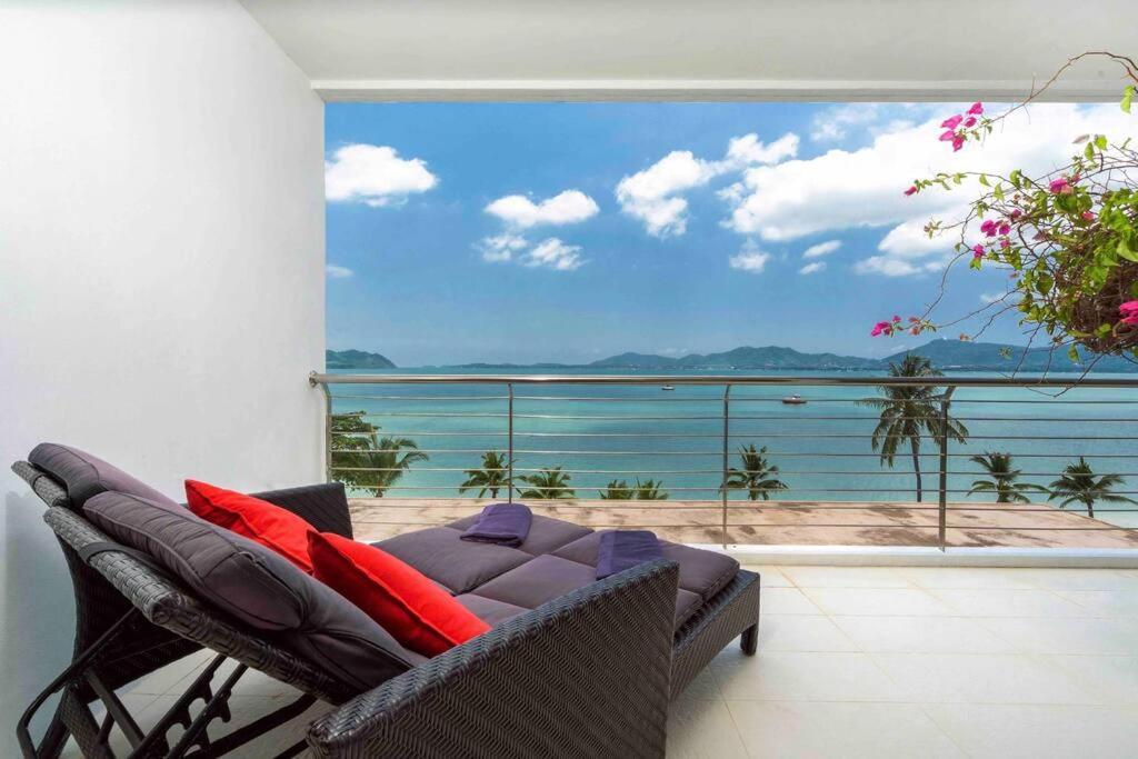 Apartment Beachfront 4 Bedrooms Penthouse With Breathtaking Sea View *