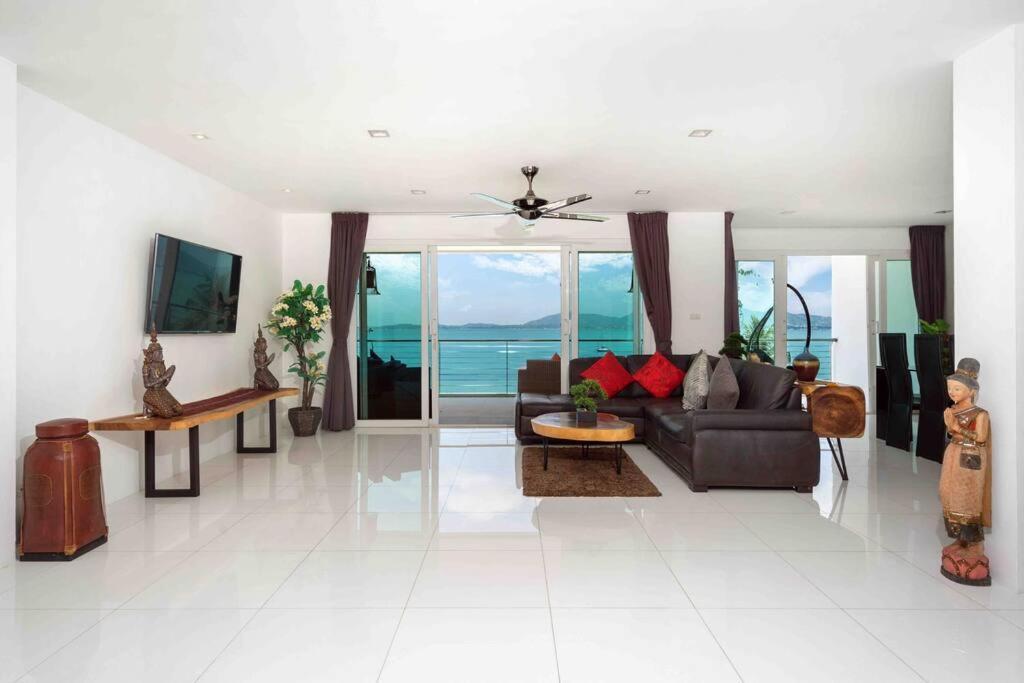 Beachfront 4 Bedrooms Penthouse With Breathtaking Sea View Apartment *