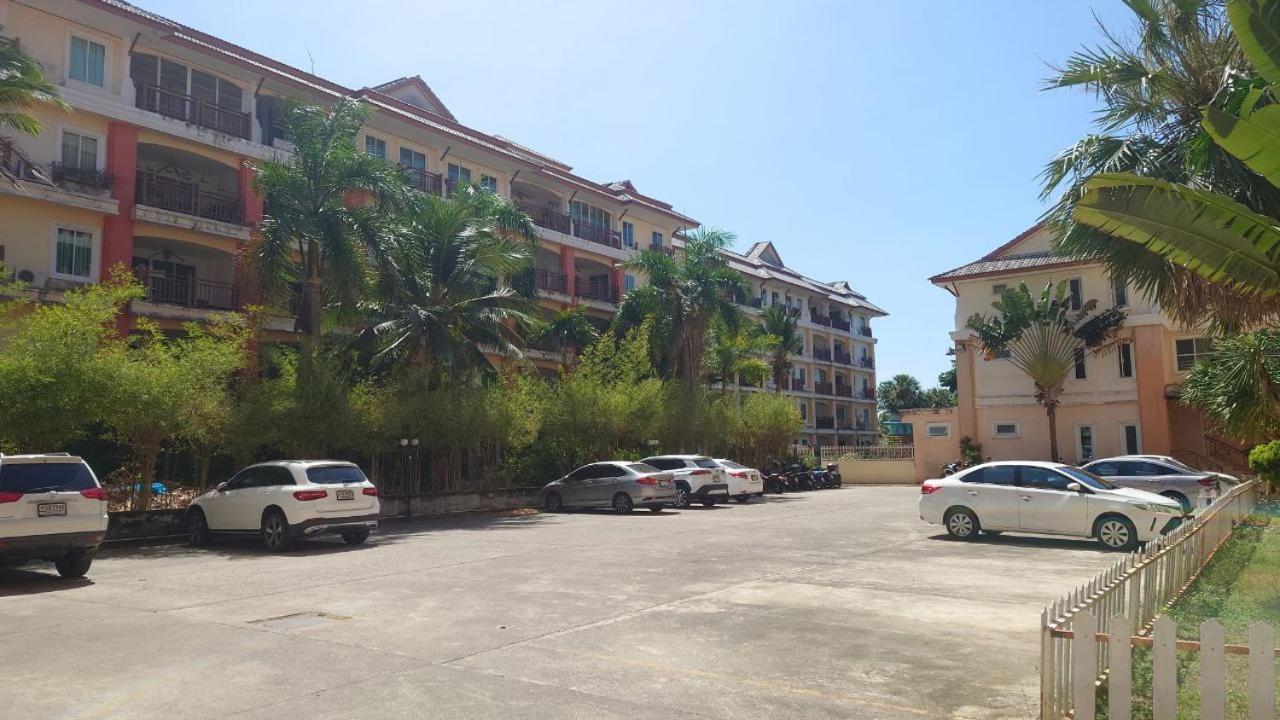 Apartment Palm Breeze