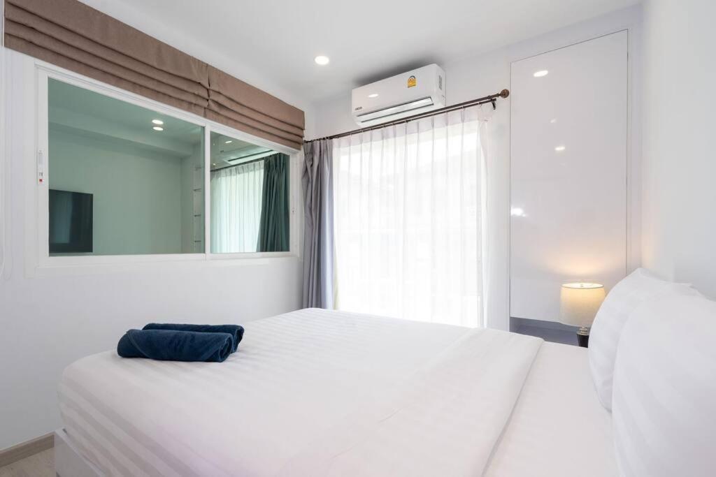 Brand New 1-bedroom Apartment
