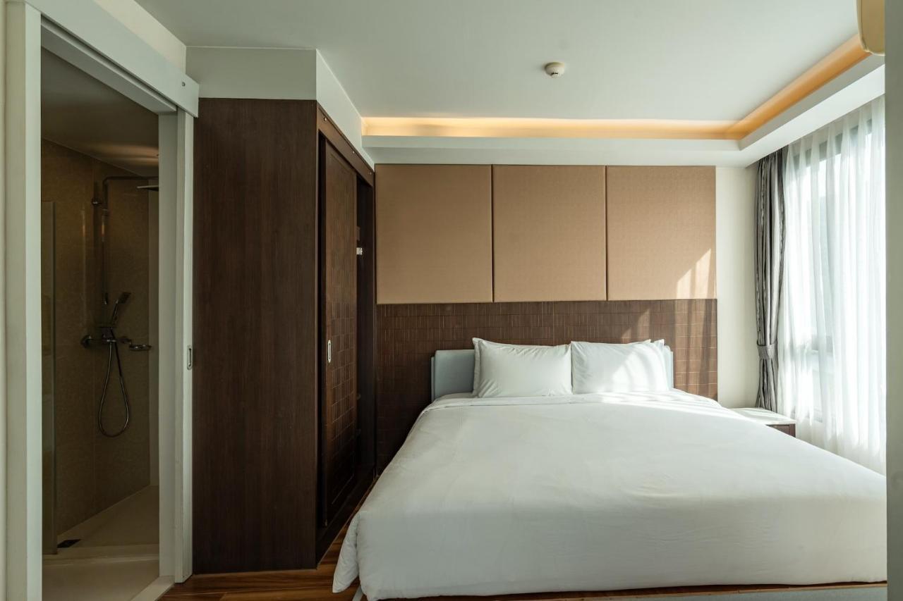 Aristo 1 By Beringela * Surin Beach (Phuket)