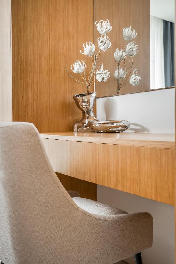 Space Botanica Modern Loft Villa Ban Pak Lak