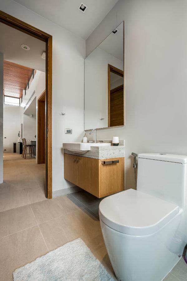 Space Botanica Modern Loft Villa