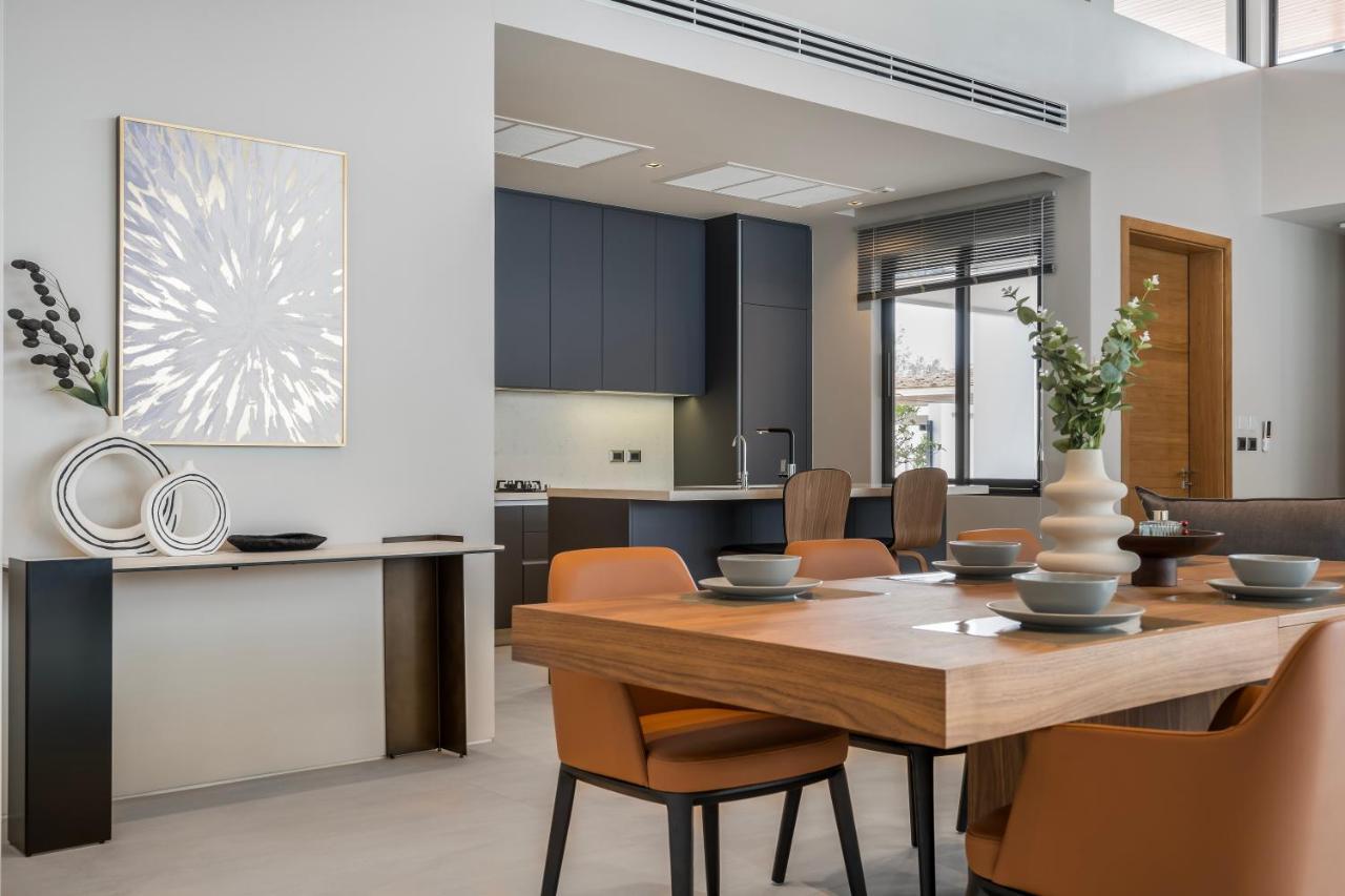 Space Botanica Modern Loft Villa