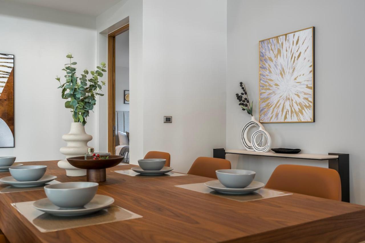 Space Botanica Modern Loft