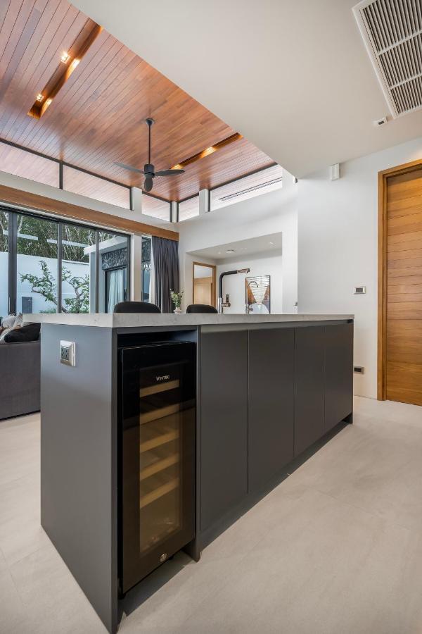 Space Botanica Modern Loft *