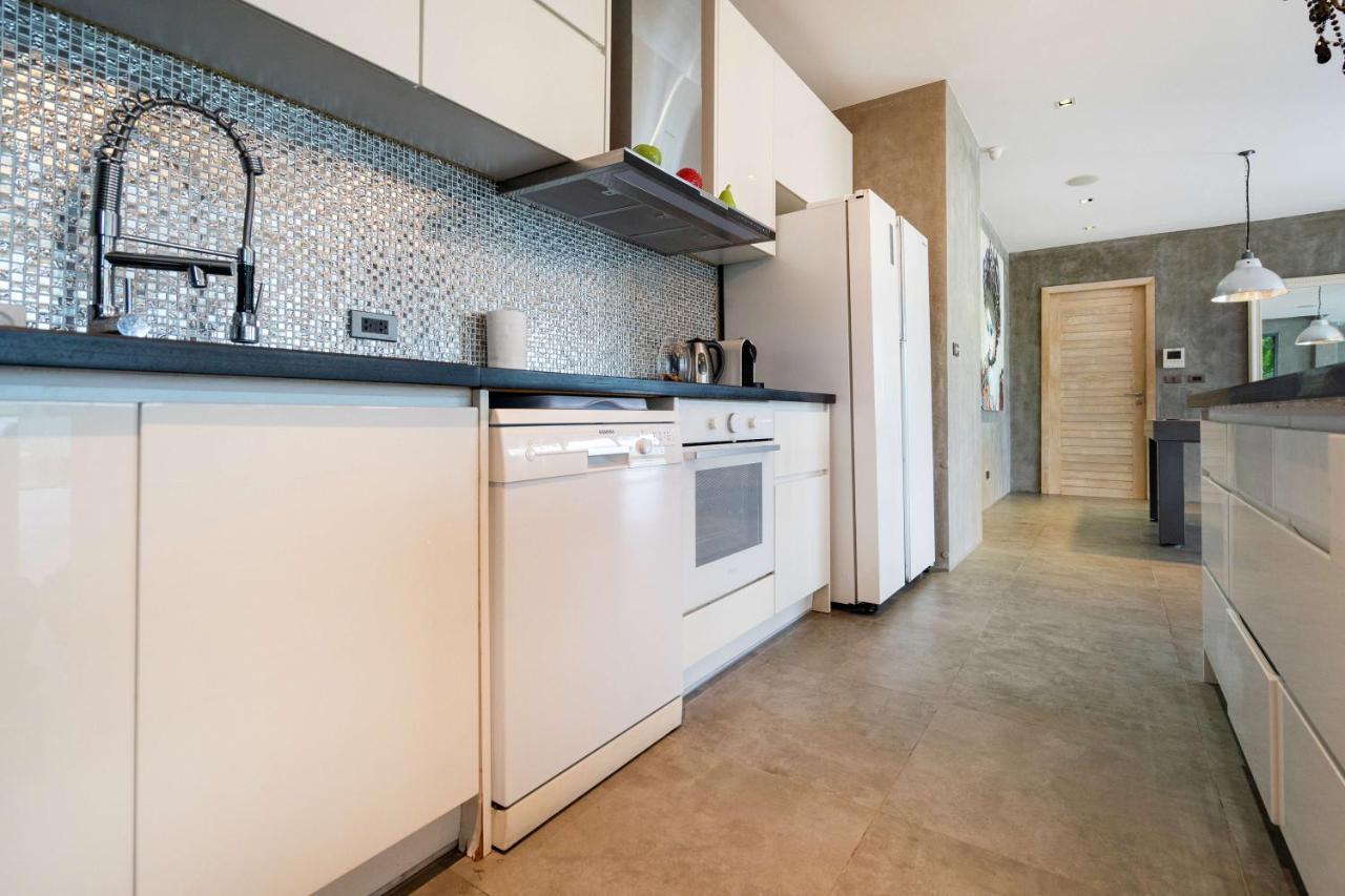 Villa Serenity And Modern Art - Open Hill View 3br Natural Park 1