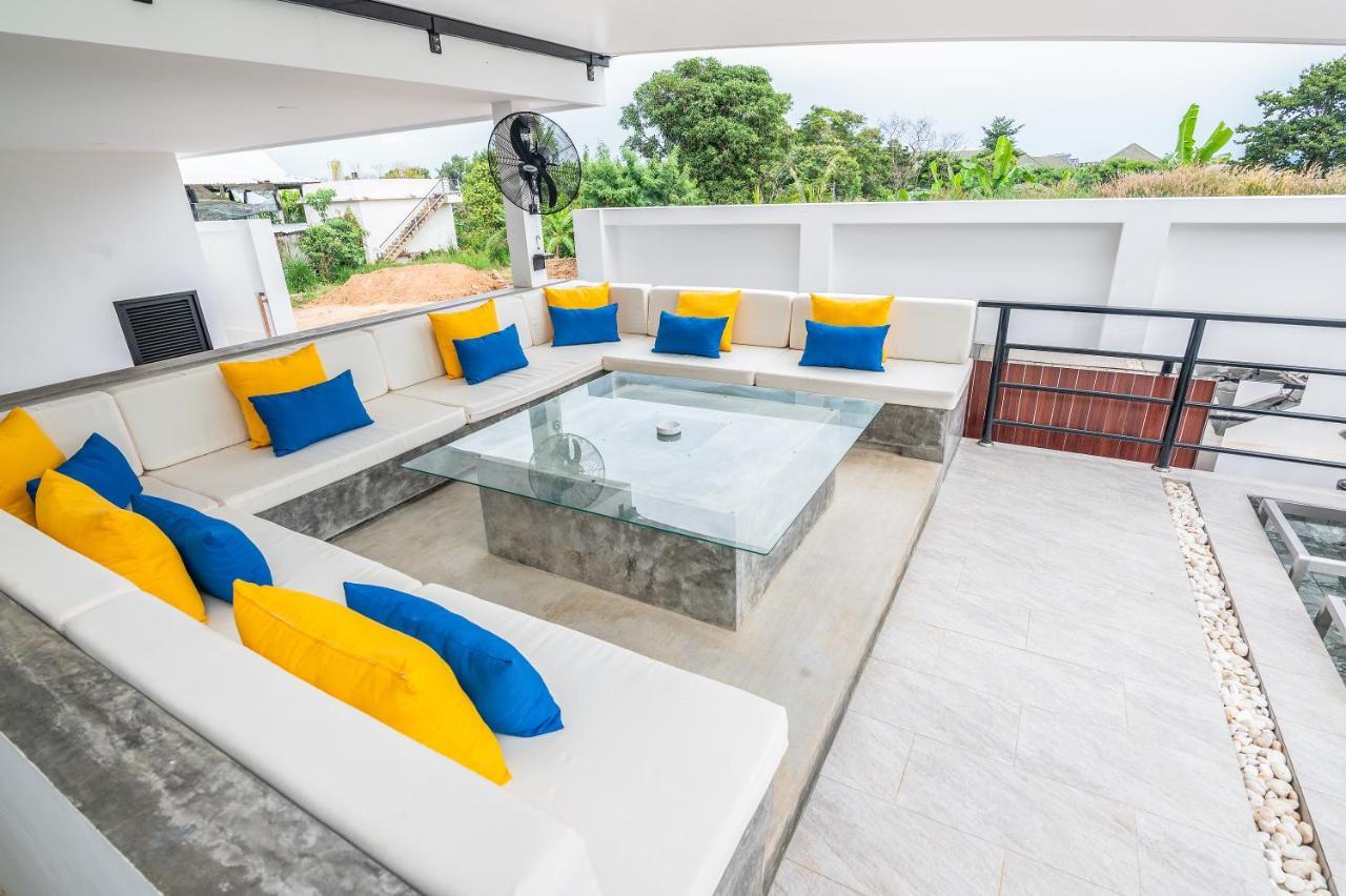 Mango Hill Hotel