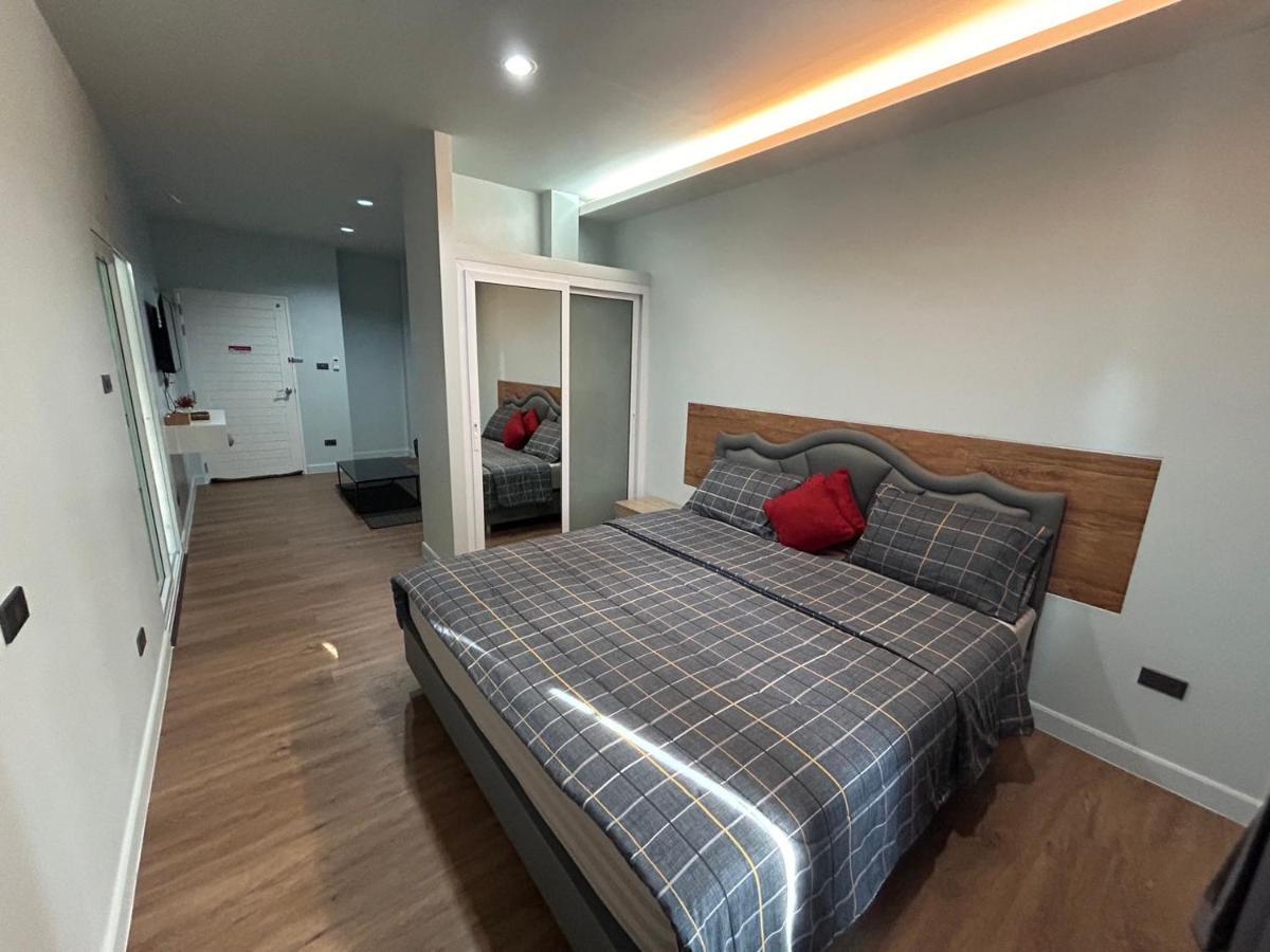 Hotel Triple J Hometel