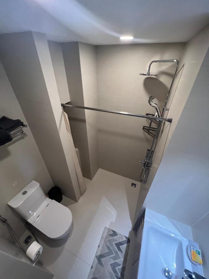 Modern 2-bedroom Apartments. Skypark Laguna Apartment
