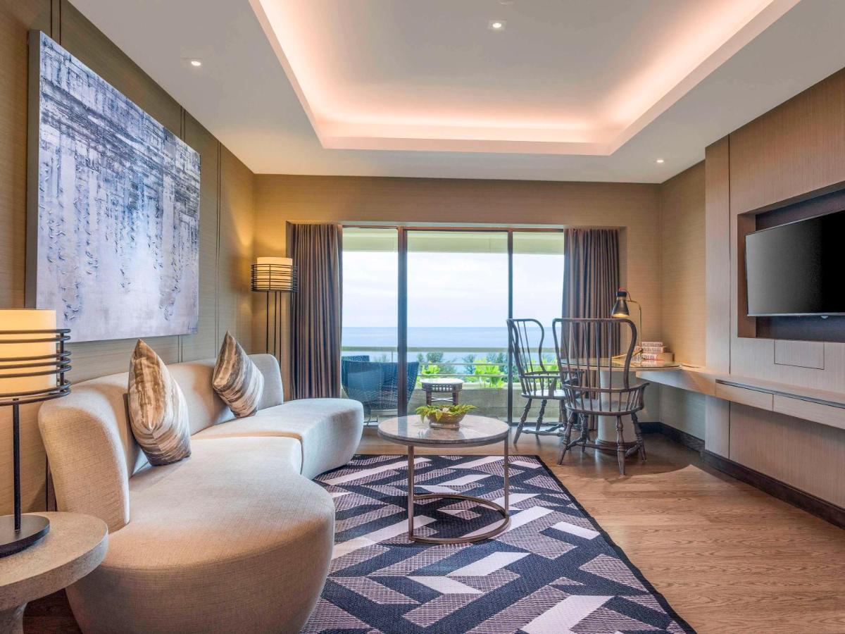 Pullman Phuket Beach Resort 5*
