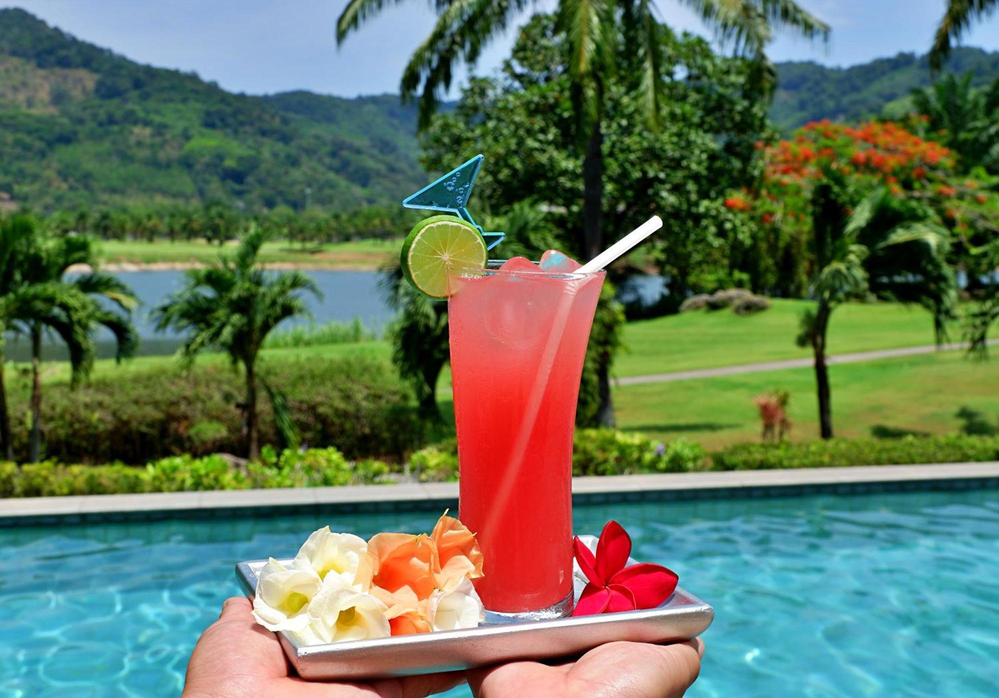 Tinidee Golf Phuket - Sha Extra Hotel