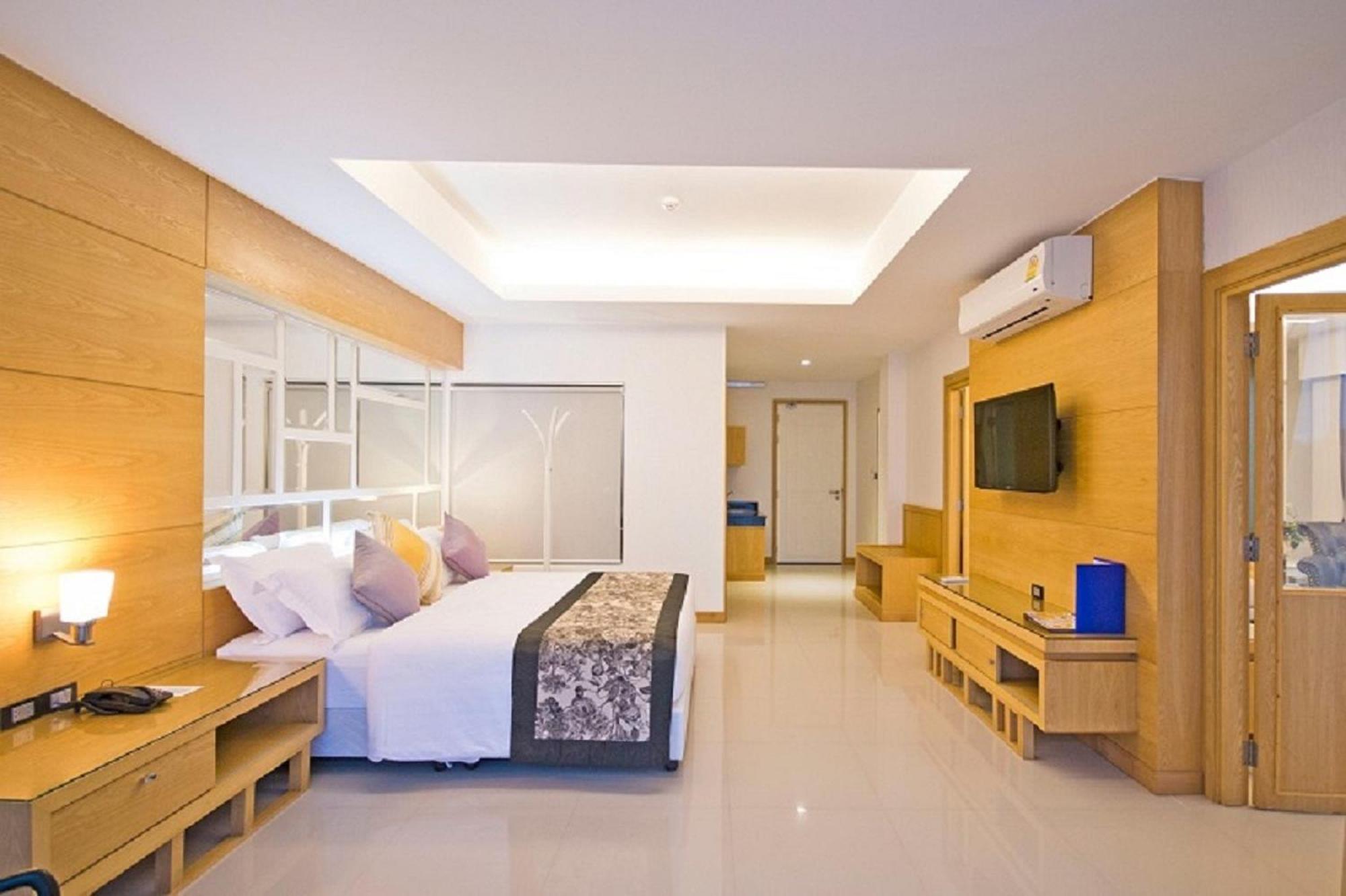 The Par Phuket Sha Hotel